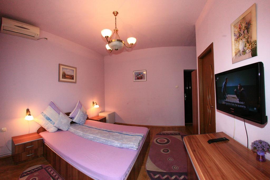 Radena Hotel Arad Værelse billede